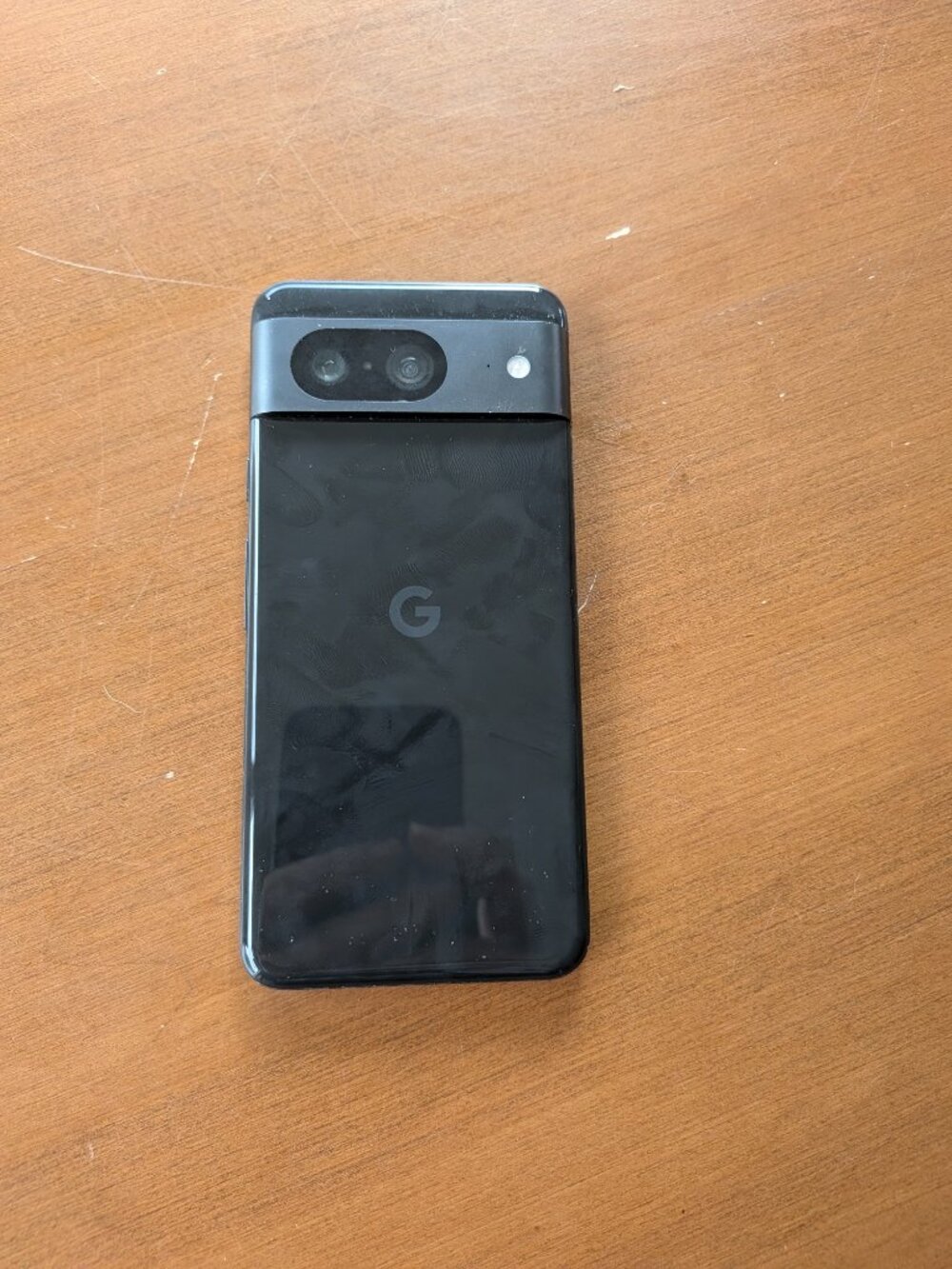 Google pixel 8 - Picture 2 of 2